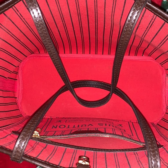 • Louis Vuitton Neverfull PM • - Picture 12 of 17